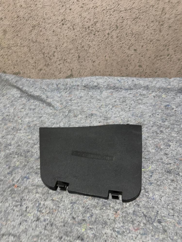 14-19 Infiniti Q50 Brake Fluid Trim Cover Lid OEM 652784GA5A OEM – photo 1