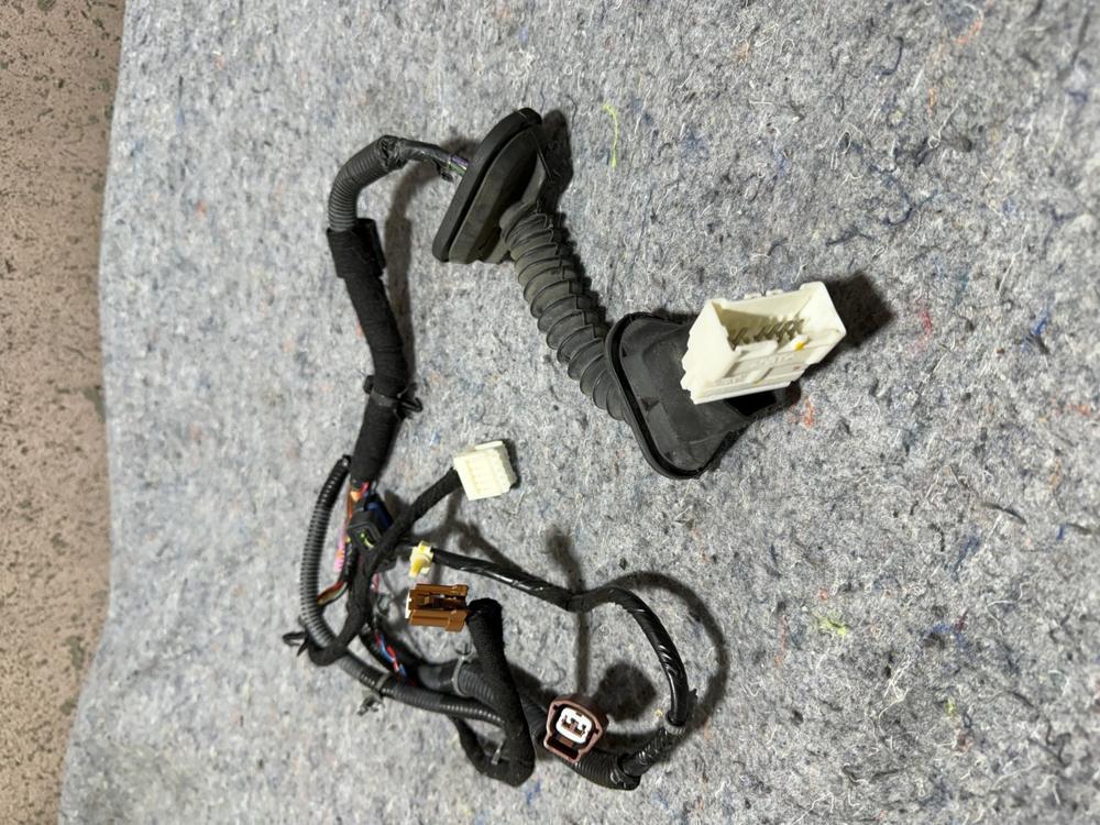 2004-2007 Nissan Murano 24126CB801 Harness Assembly Door Rear – photo 4