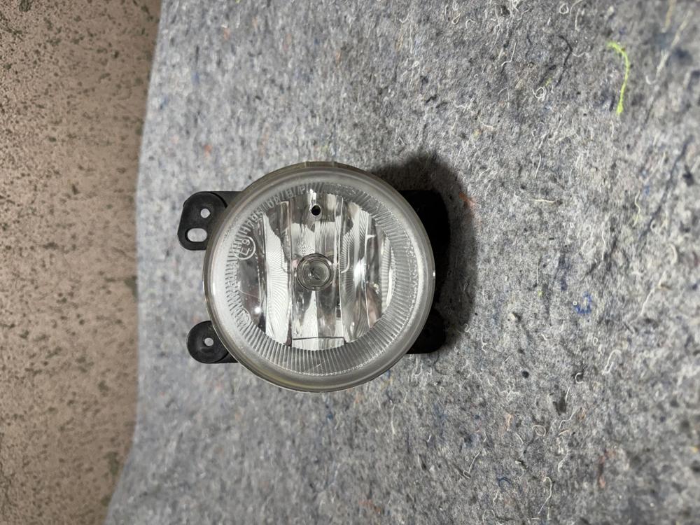2007-2018 Jeep Wrangler Chrysler Dodge Fog Light Left or Right OEM A045048 – photo 3