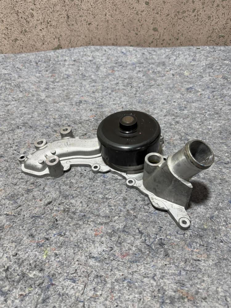 2014-2019 Maserati Quattroporte 3.0L V6 Water Pump W/pulley OEM 20K Miles – photo 1