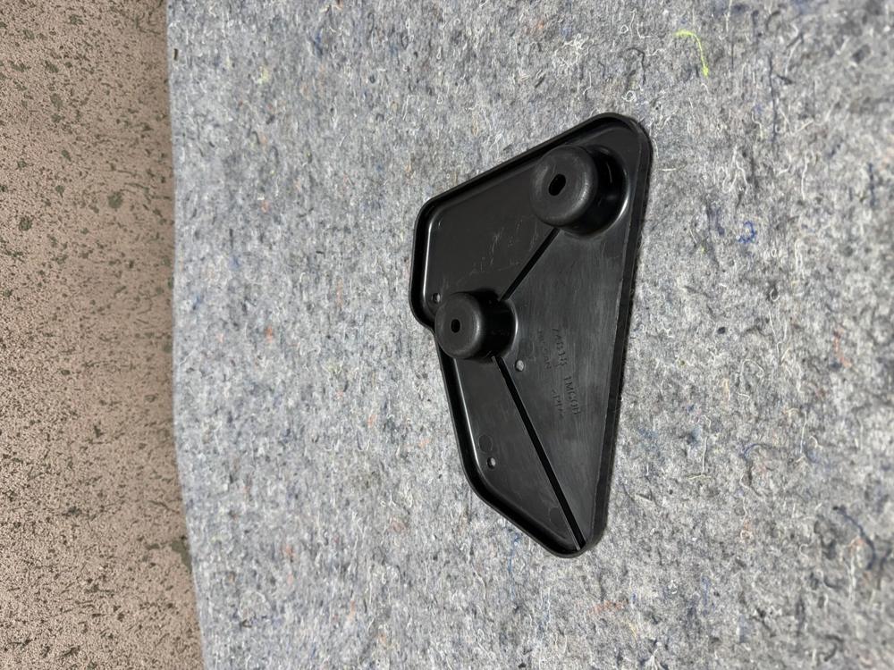 2014-2022 Infiniti Q50 OEM Left Rear Lower Bracket Cover 748181MG0B – photo 2