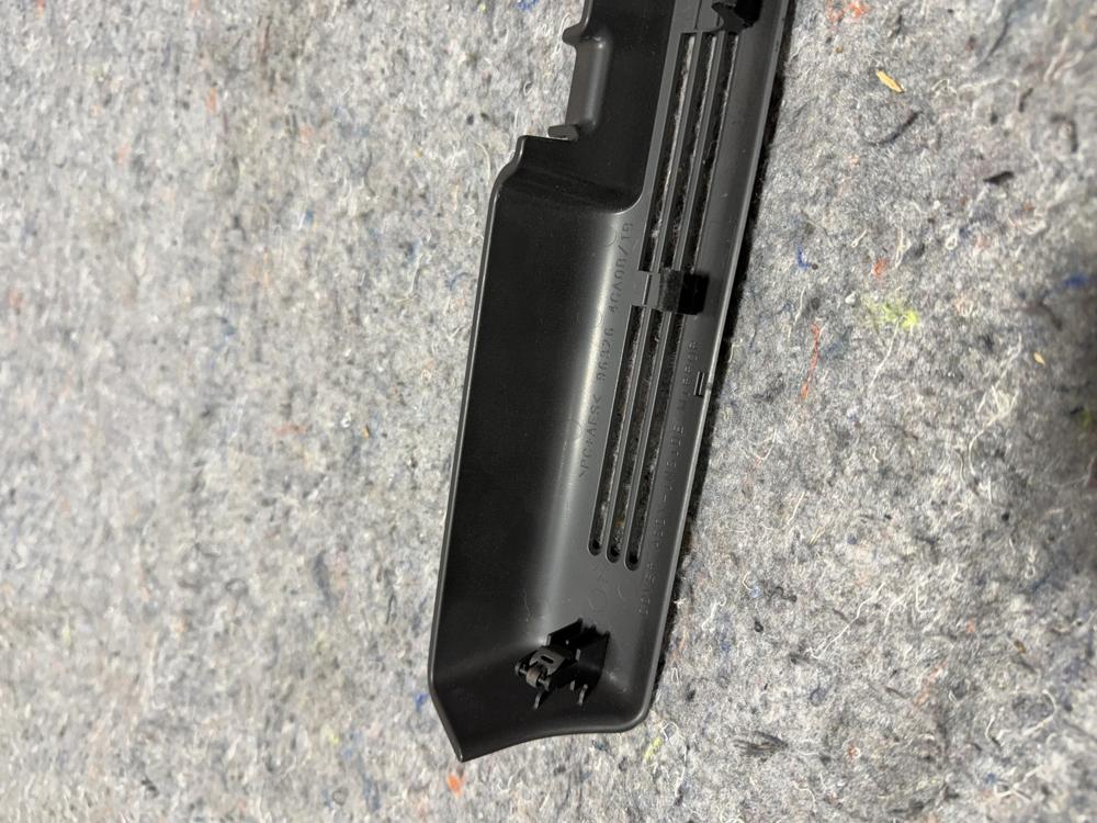 14-20 Infiniti Q50 17-18 Q60 Windshield Mirror Inside Upper Cover OEM 963264GA0B – photo 2