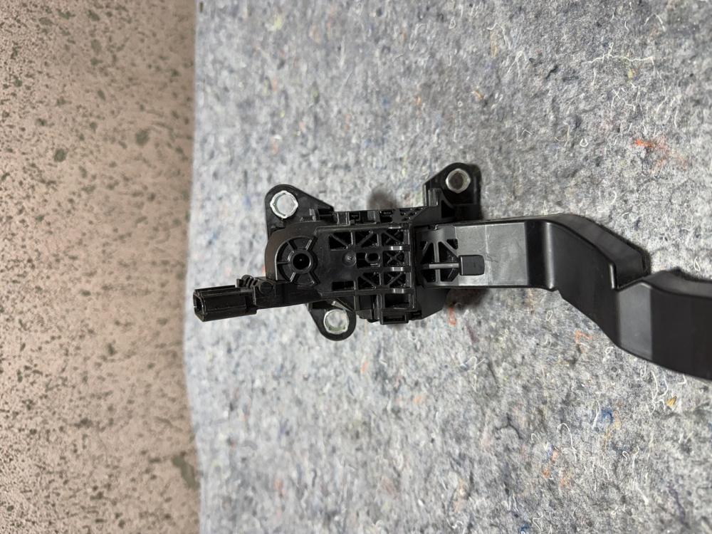 2016-2017 Honda Accord Spart Gas Accelerator Pedal Throttle Assy OEM LOT2468 – photo 3