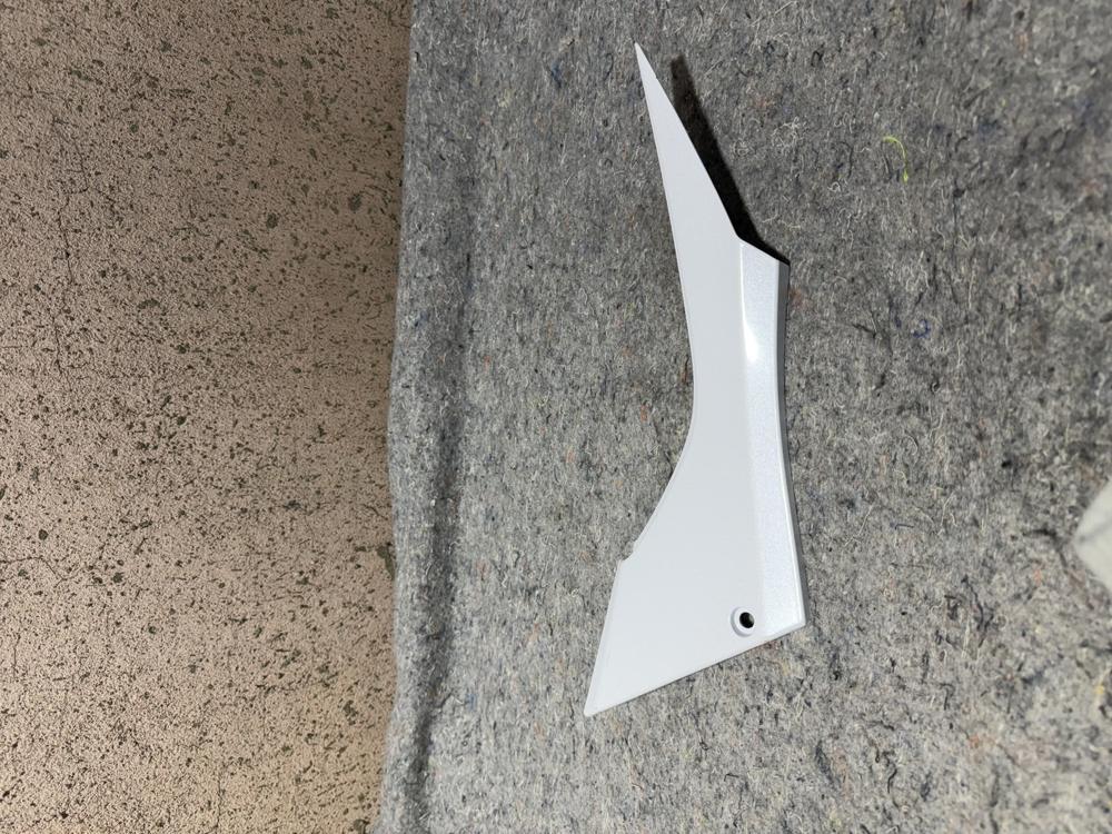 OEM 2013-2014 Kawasaki Ninja 300N Side Cover White 53065-0058 – photo 3