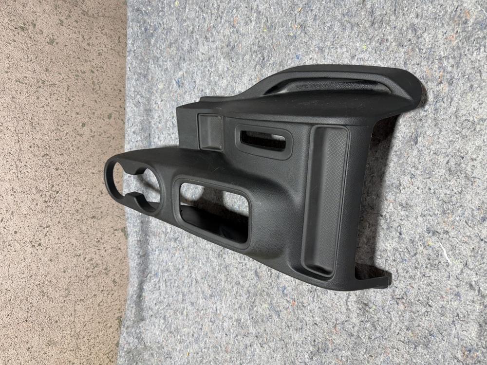 2011-2018 Jeep Wrangler Center Console Trim Panel Cover OEM 1PU23TRMAA – photo 3