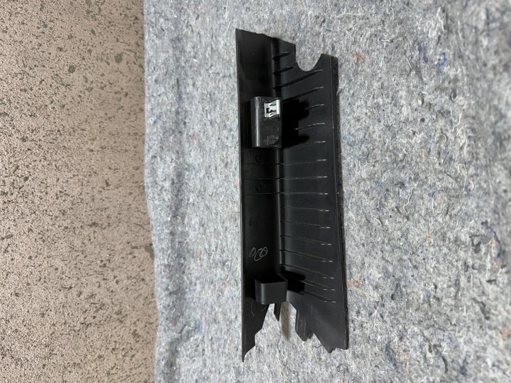 Jeep Wrangler LH Side a Pillar Trim Black 1RG52TRMAA – photo 4
