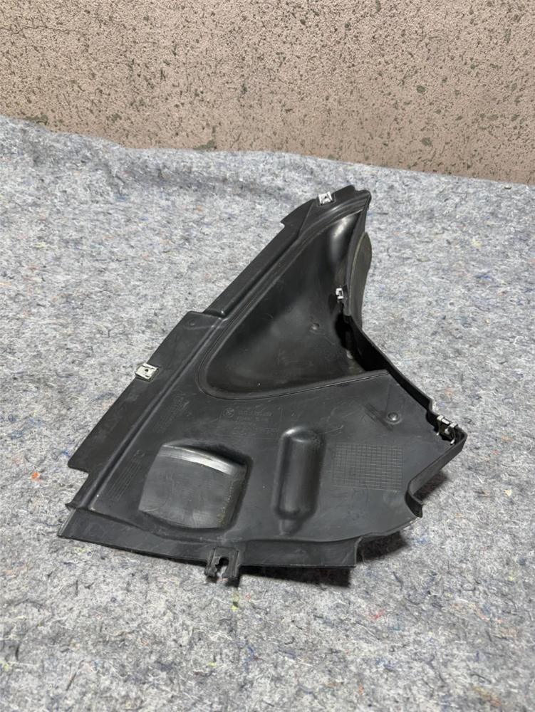 2012-2018 BMW 328i 340i F30 Front Right Liner Splash Guard Shield Deflector – photo 1