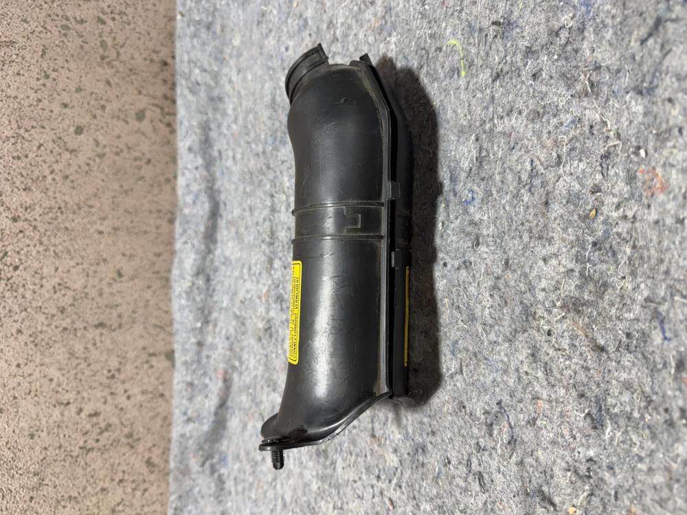 EB1420 1991 91 Acura NSX Lower Steering Column Joint Cover – photo 2