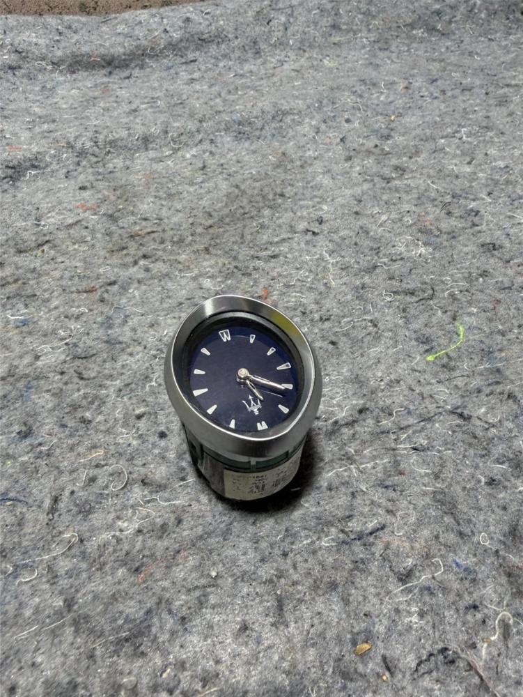Maserati Quattroporte Vi M156 Ghibli Time Clock 670041740 Clock Analogue OEM – photo 1