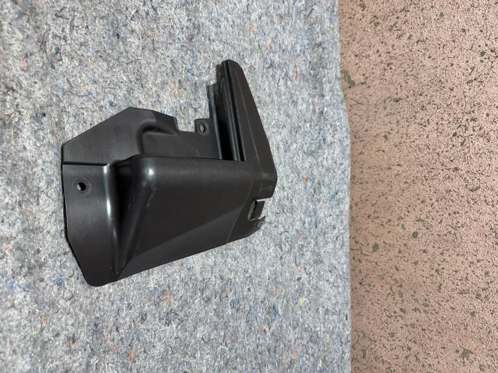 Genuine Gm Front Wheelhouse Splash Shield Assembly 22918542 – photo 3