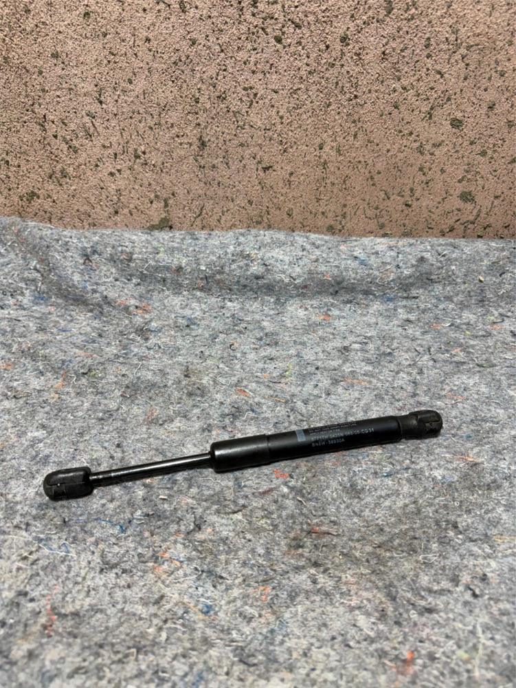 Mazda Damper Stay Trunk Lid BN8W-56-930A – photo 1