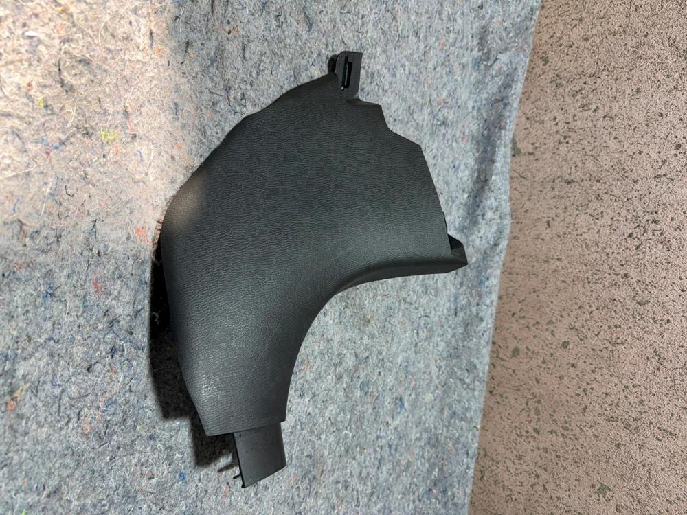 17-19 Yaris Ia Right Passenger Side Under Dash Trim OEM DB5J-68370 – photo 3