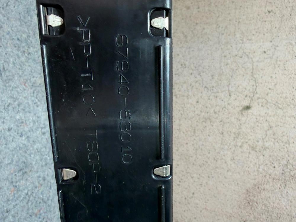 2001-2005 Lexus IS330 Left Rear Door Sill Chrome 67940-53010 – photo 4