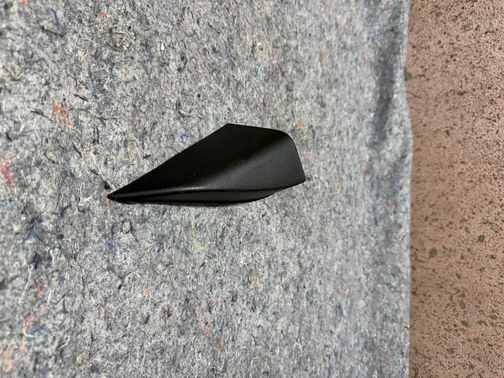 07-17 Patriot Front Right Door Mirror Mount Cover Trim Black 1KM08TRAMB OEM – photo 3
