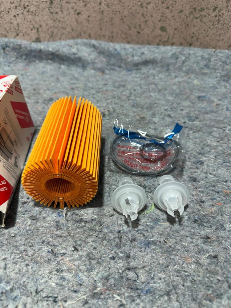Toyota Lexus Oil Filter Genuine OEM 04152-YZZA4 Tundra Sequioa – photo 2