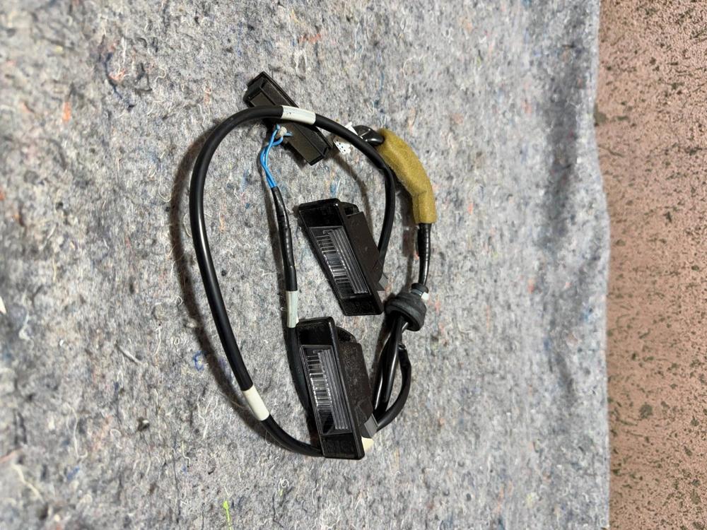 2016 Infiniti Q50 OEM License Plate Light Housing and Trunk Open Button – photo 3