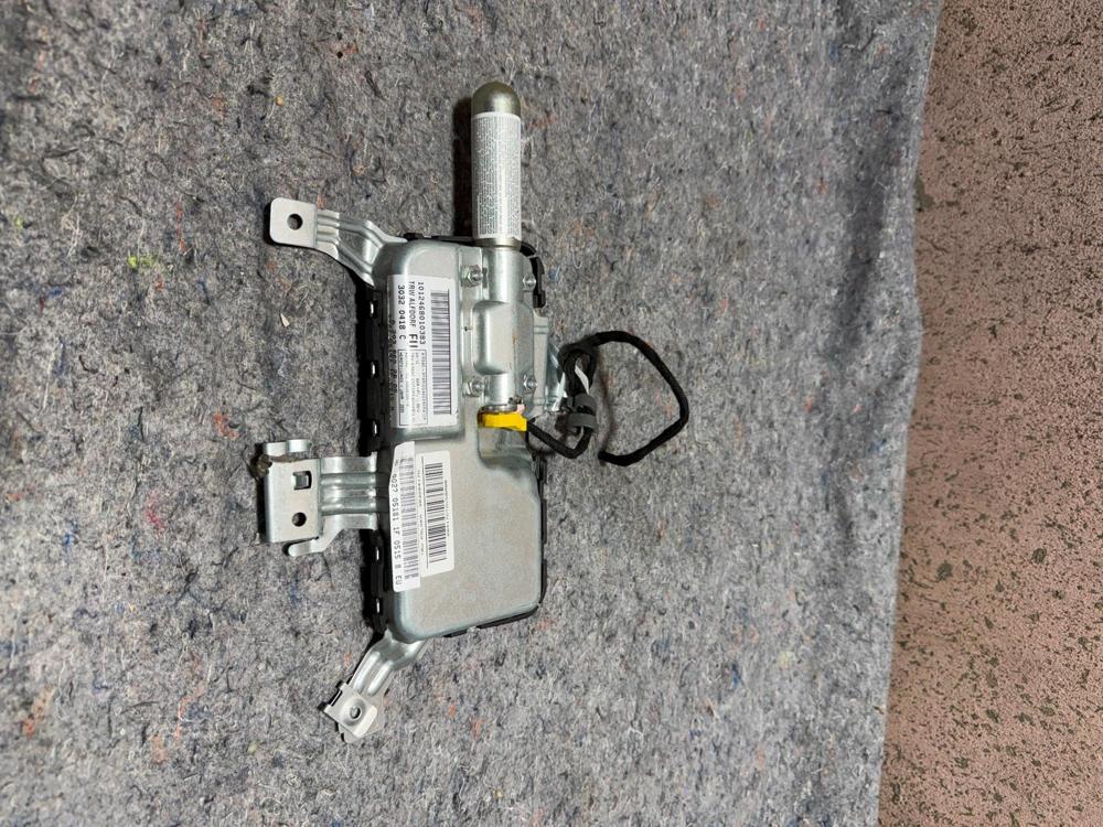 Front Right Door Side* Good* Genuine Mercedes W203-A2038602605 – photo 4