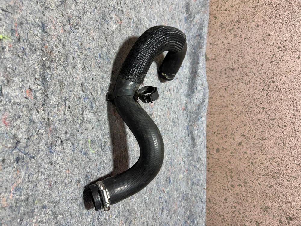 14-19 Maserati Ghibli 3.0L Engine Coolant Radiator Hose Pipe Line 6622114 OEM – photo 3
