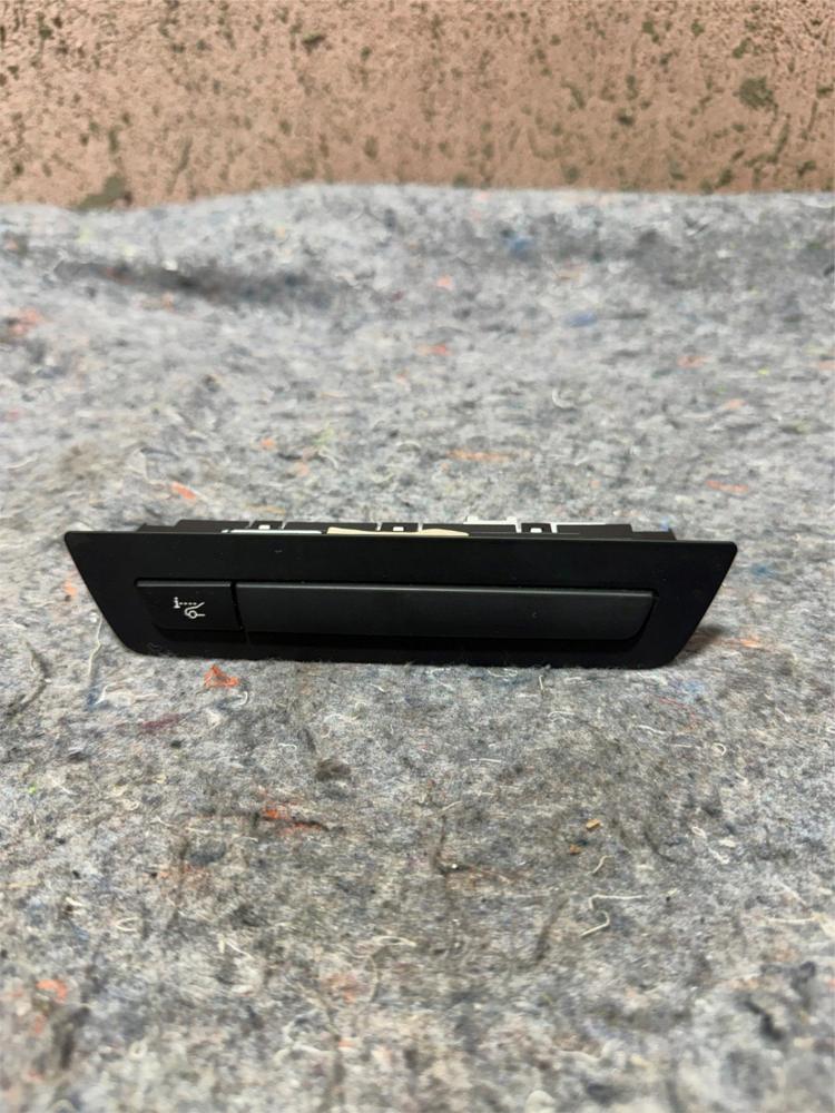 2011-2013 BMW 5 Series F10 User Control Driver Switch Assistance 922005001 OEM – photo 1