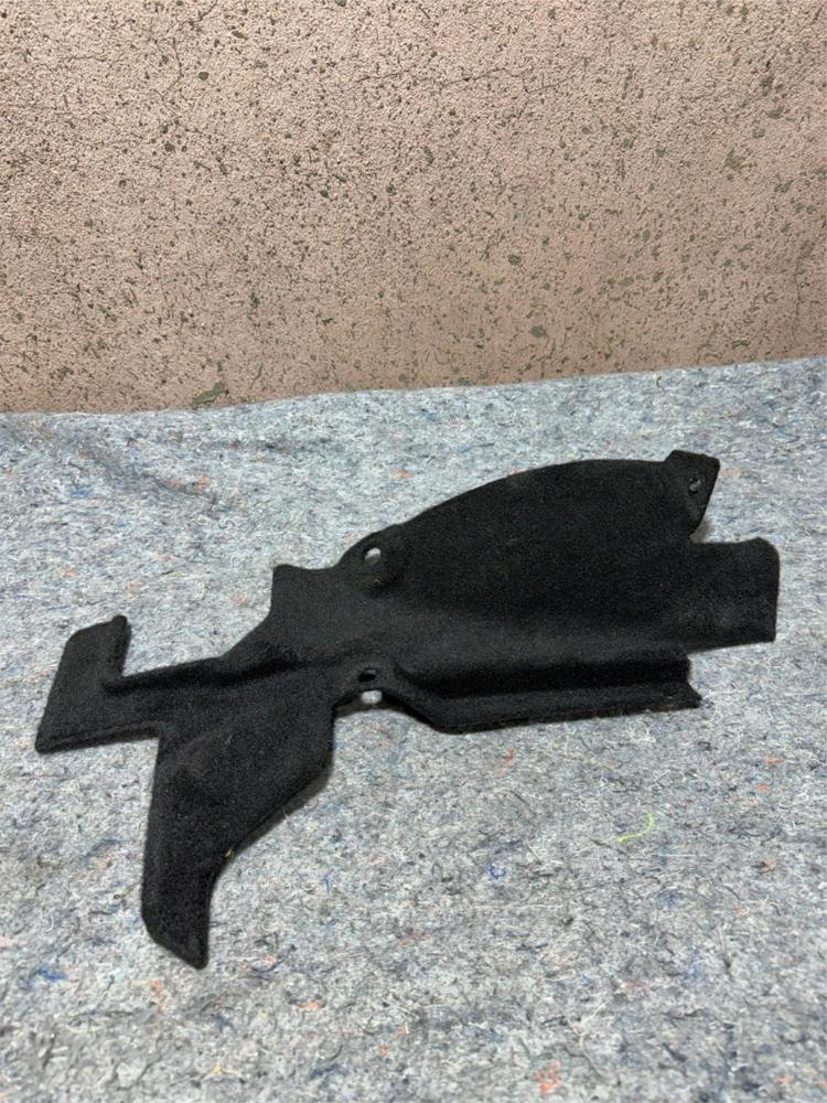2014-2024 Maserati Ghibli Rear Left Inner Wheelhouse Guard Cover OEM 6700404330 – photo 1