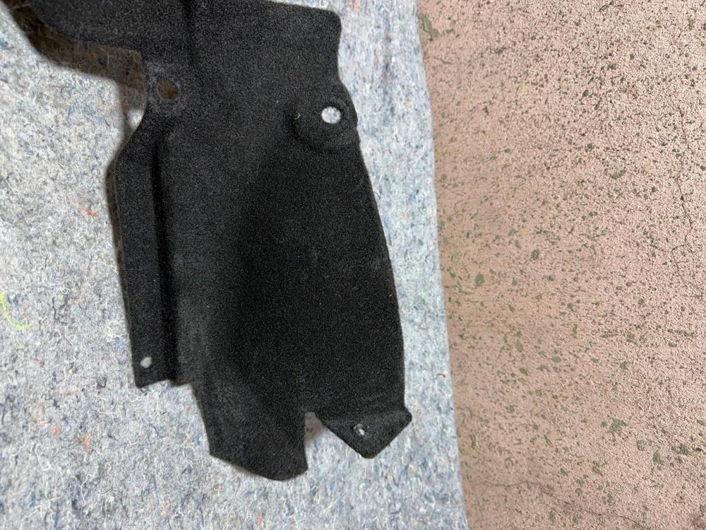 2014-2024 Maserati Ghibli Rear Left Inner Wheelhouse Guard Cover OEM 6700404330 – photo 3