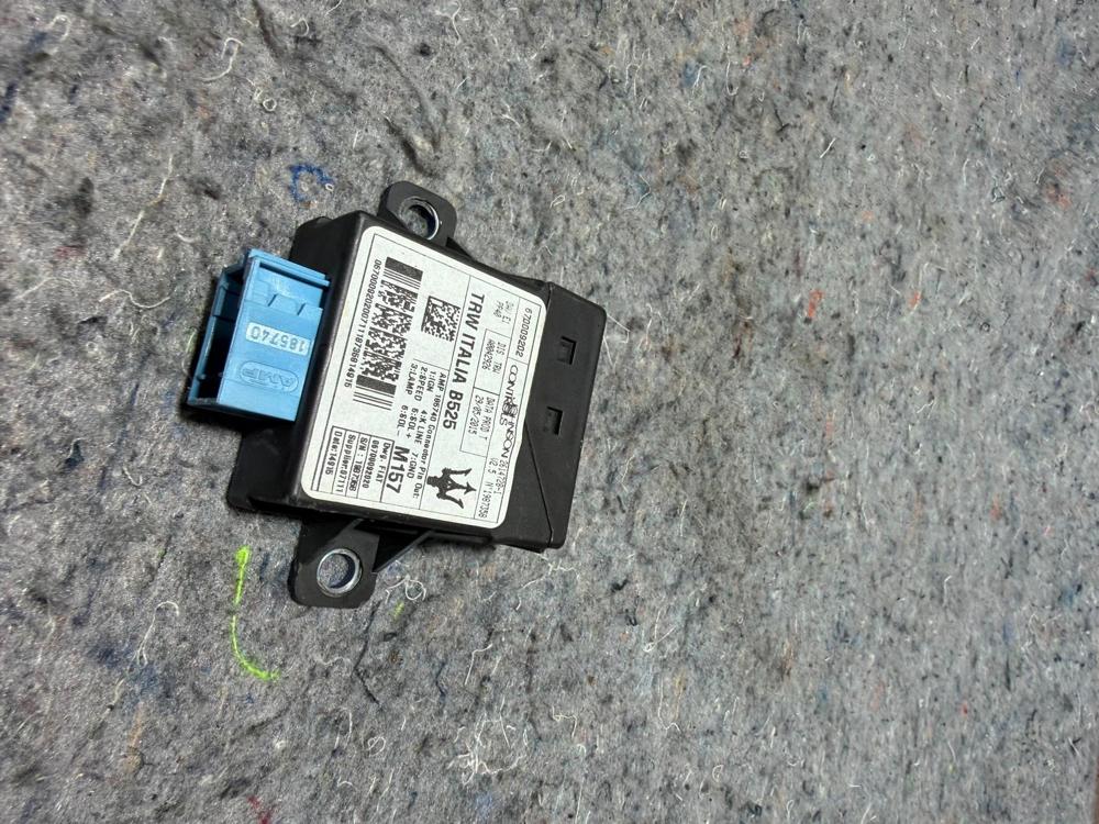 2014-2017 Maserati Ghibli Power Steering Control Module 670009202 OEM – photo 2