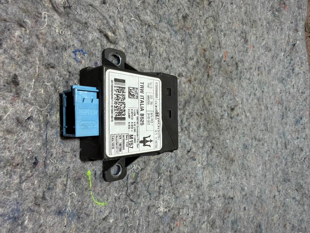 2014-2017 Maserati Ghibli Power Steering Control Module 670009202 OEM – photo 3