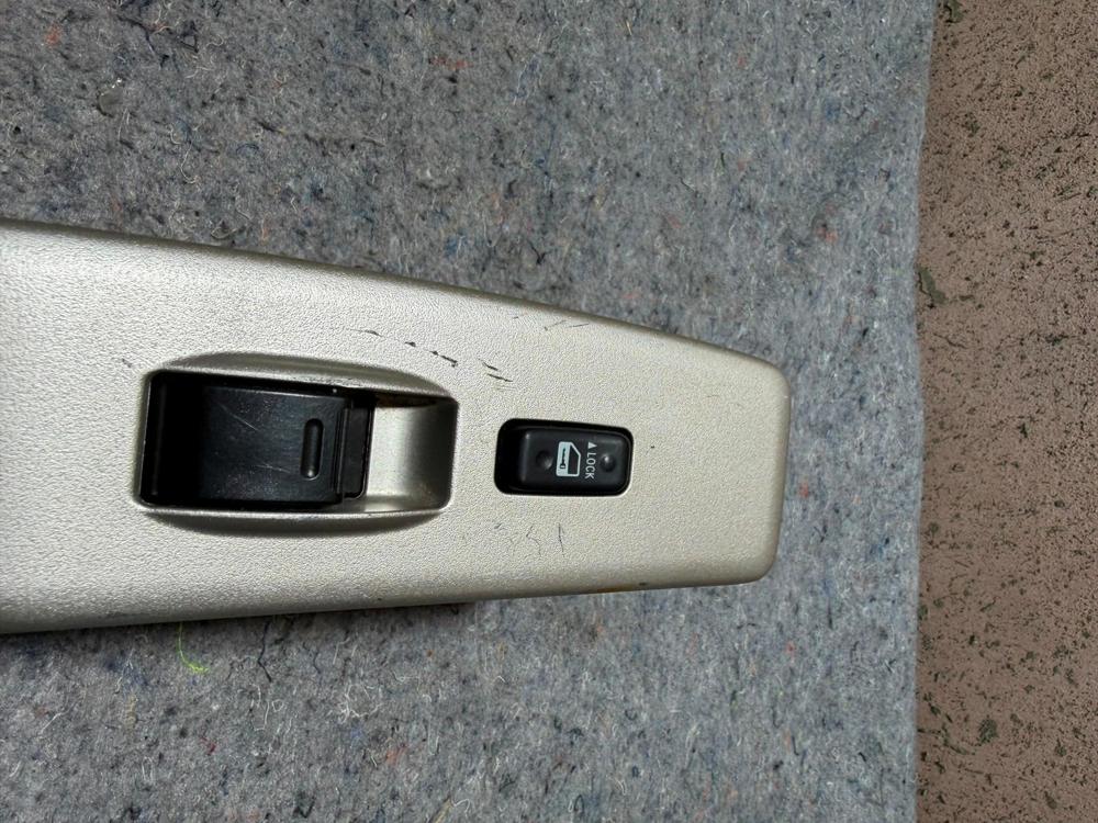 2000 1999 Toyota RAV4 Window Switch Front Right Side 74231-42050 OEM DK708300 – photo 4