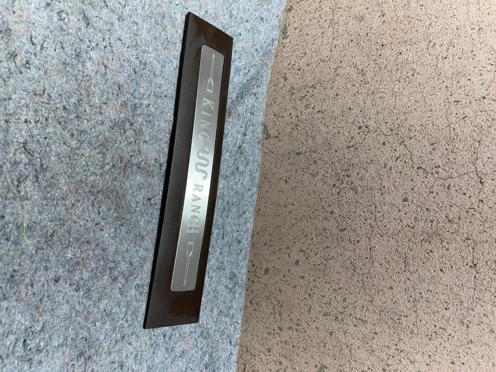 2017-2020 Ford F250 350 King Ranch Right Passenger Side Sill Scuff Plate Trim – photo 3