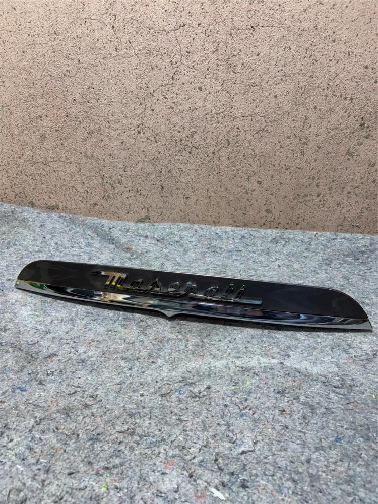 14-17 Maserati Ghibli M157 Rear Trunk License Plate Light Trim W/camera OEM – photo 1