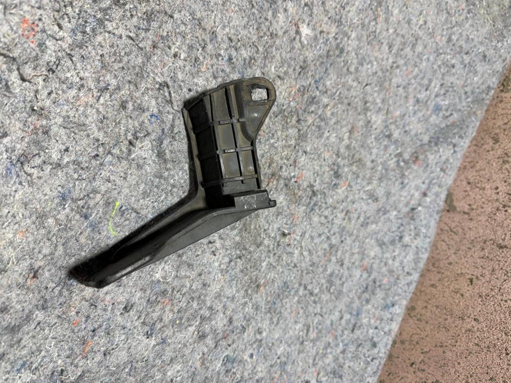 2014-2018 Toyota Corolla 6563102230 – photo 3