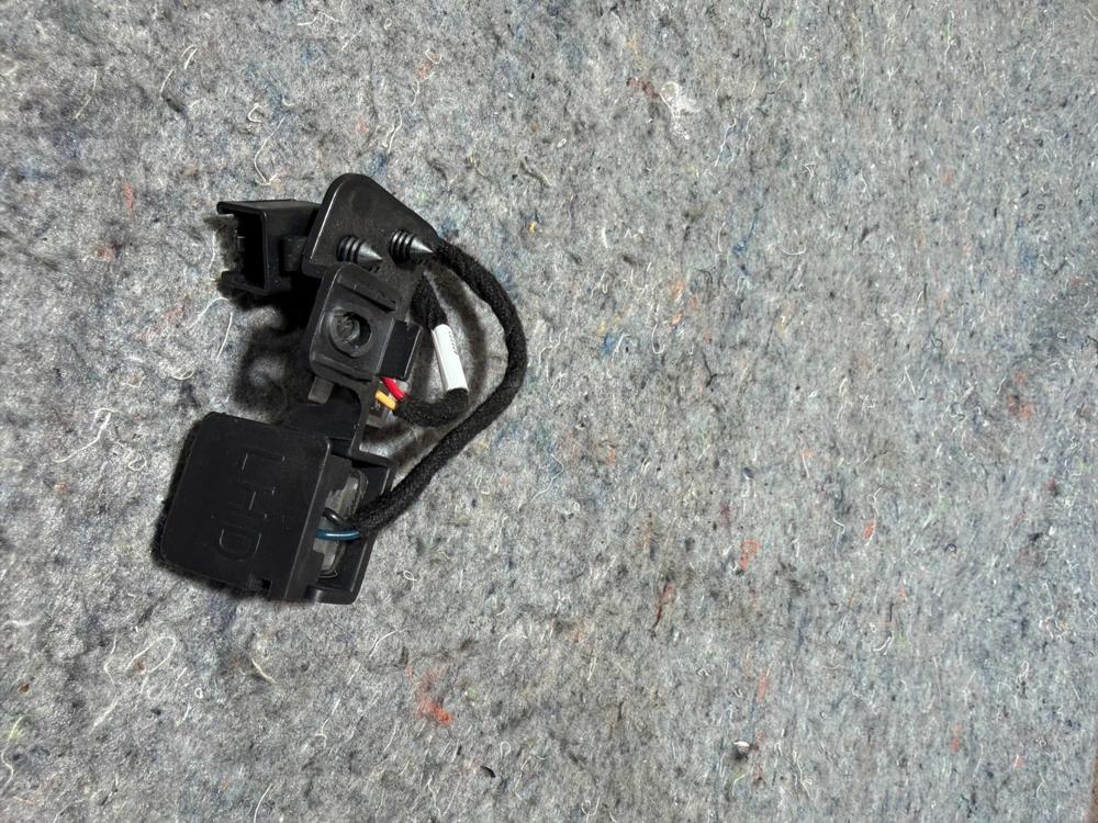 2017-2018 Jeep Wrangler Mopar Lamp- Courtesy 68193643AC OEM – photo 4