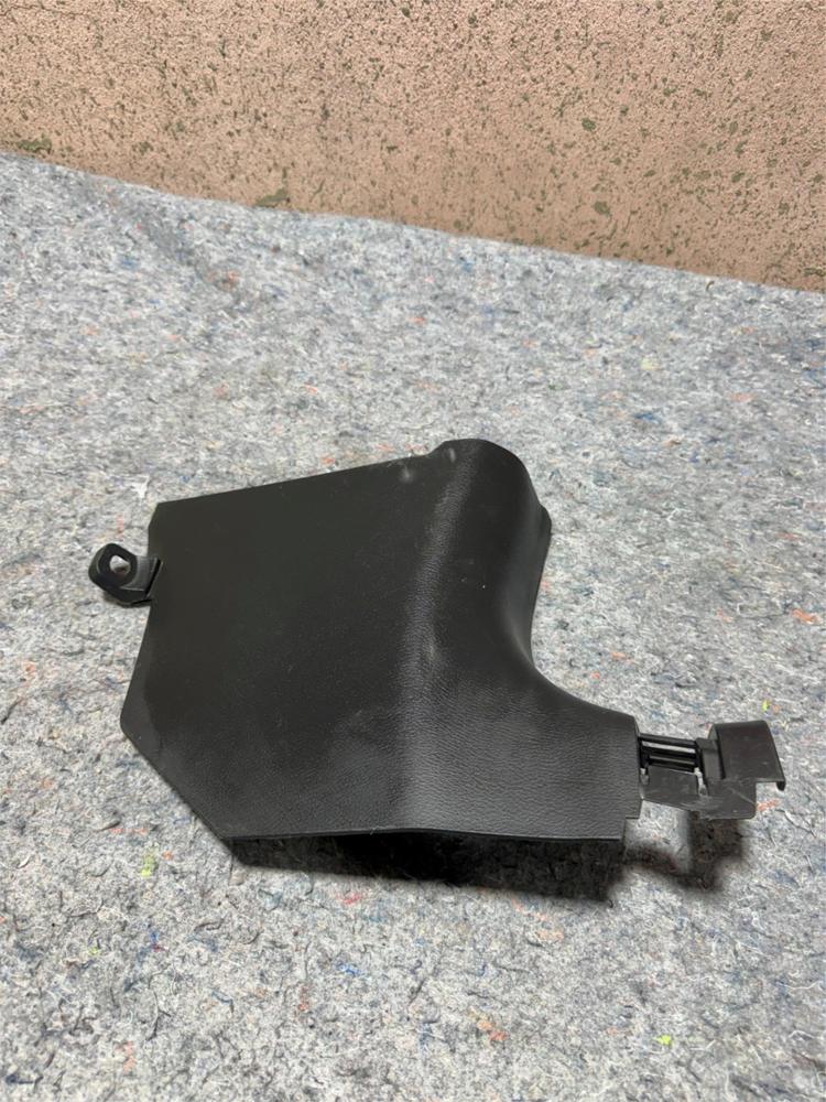 2014-2020 Infiniti Q50 Front Right Passenger Side Kick Panel Trim Cover OEM – photo 1