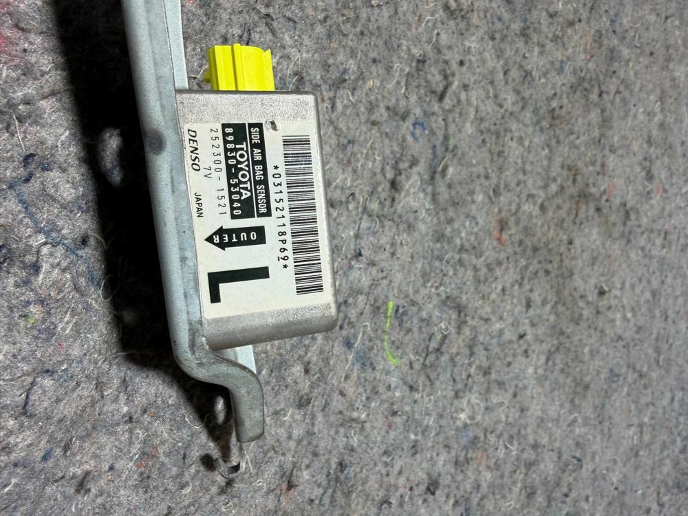 2001-2005 Lexus IS300 Left Impact Crash Sensor OEM 89830-53040 – photo 2