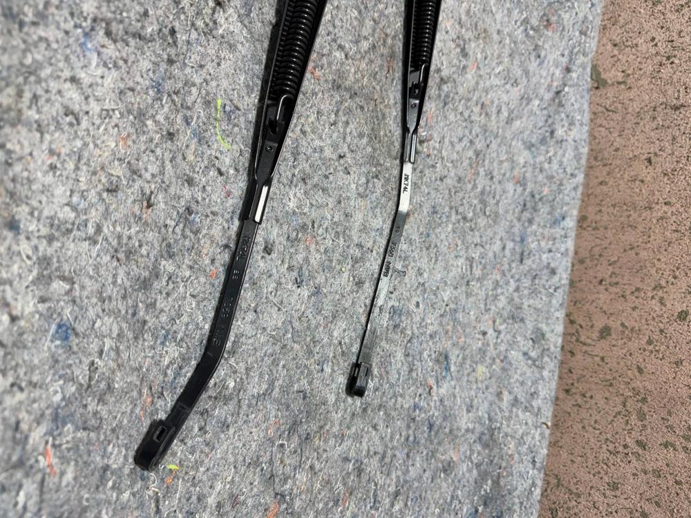07-17 Jeep Patriot Windshield Front Wiper Arm Set LH RH – photo 2