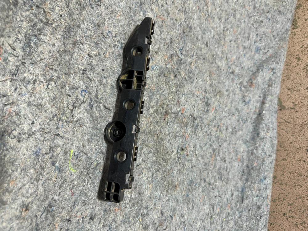 2016 2017 Infiniti Q50 OEM Bumper Bracket for Rear Left Passenger Side Lower – photo 4