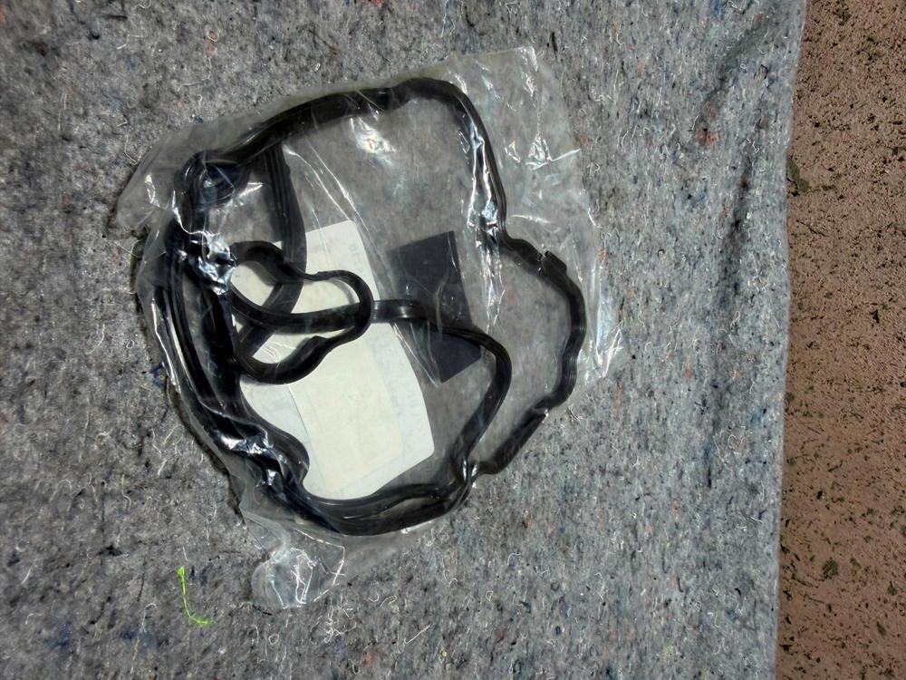 Nissan 13270-FY50A Gasket – photo 2