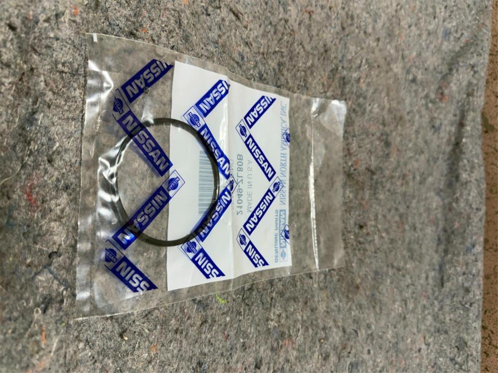 Genuine Nissan Water Pump Assembly O-ring 21049-ZL80B – photo 2