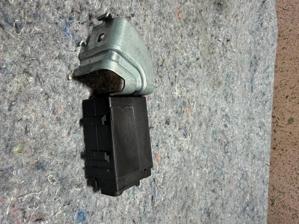 2018-2022 Infiniti Q50 Gateway Control Anti Theft Module OEM 284T16HH0C – photo 2