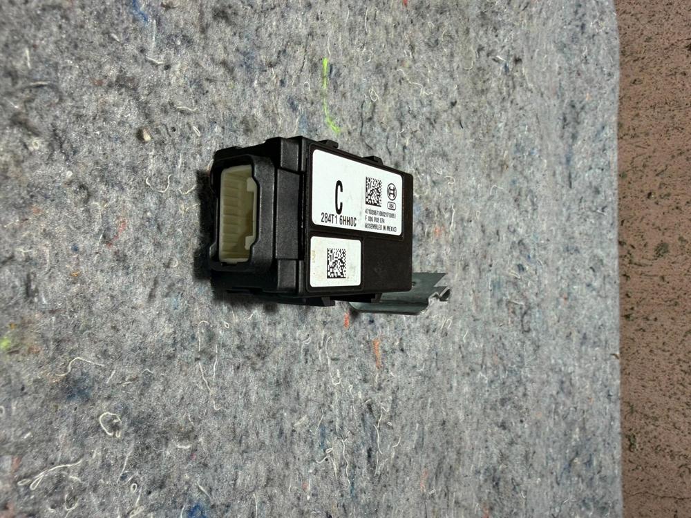 2018-2022 Infiniti Q50 Gateway Control Anti Theft Module OEM 284T16HH0C – photo 4