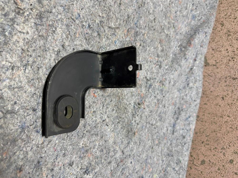 Genuine Mopar Cooling Module Bracket Upper Left LH 5115966AA – photo 2