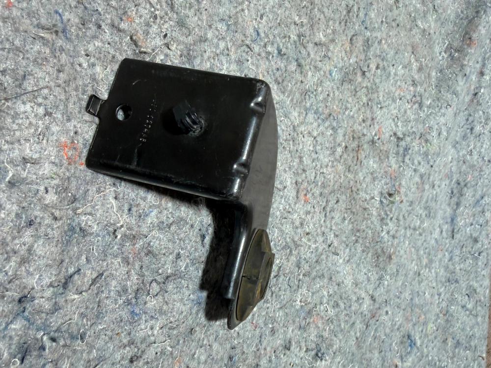 Genuine Mopar Cooling Module Bracket Upper Left LH 5115966AA – photo 4