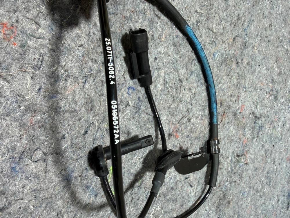 Mopar 05105572AA ABS Wheel Speed Sensor Sport Front Right – photo 4