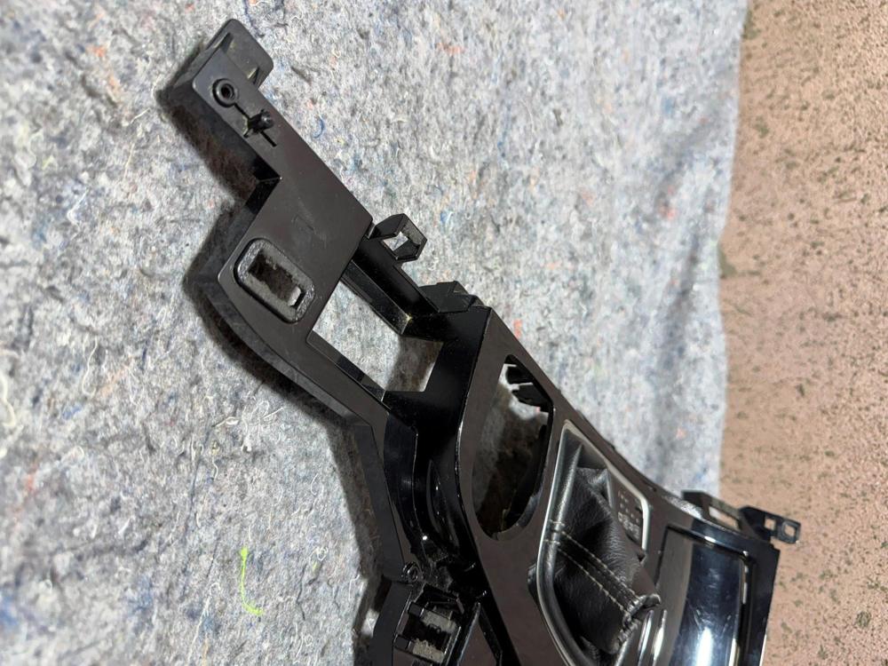 2017 Infiniti Q50 Console Gear Shifter Trim Panel 969414GF0A OEM – photo 3