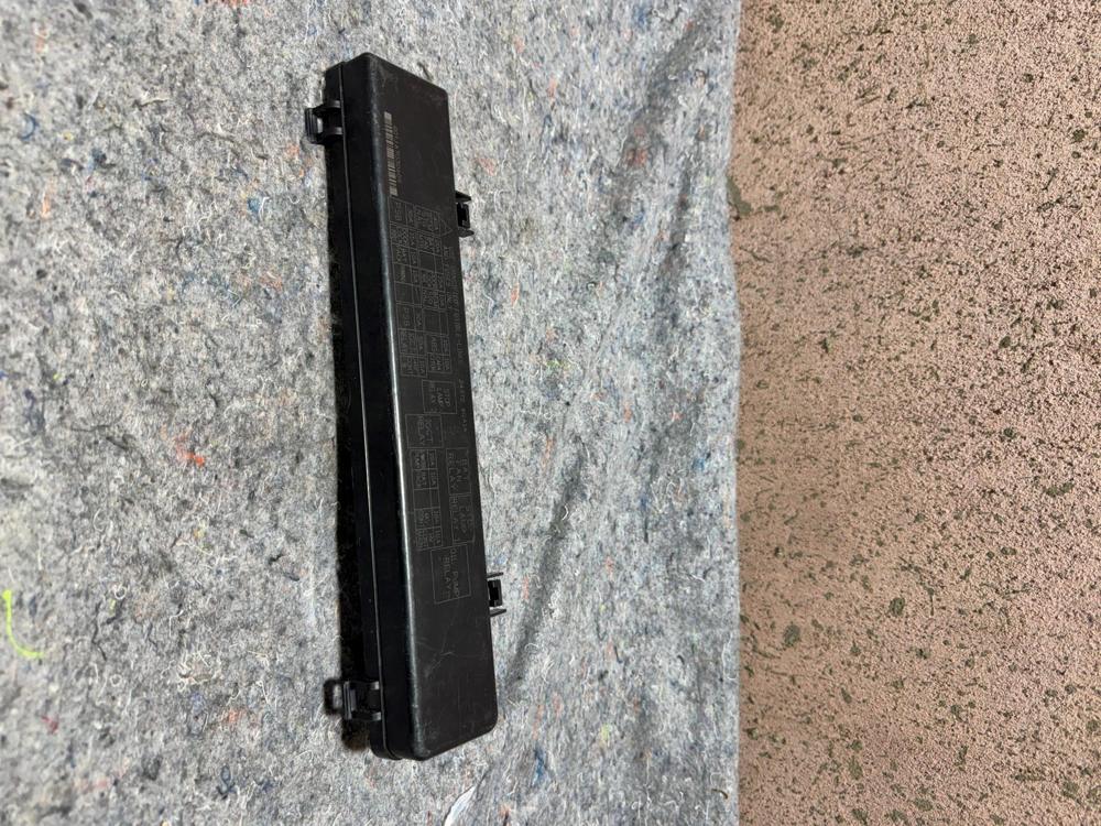 Infiniti Q50 Hybrid 14-17 Sport Fuse Relay Box Block Box Unit 24372-4GA1A C022 – photo 3