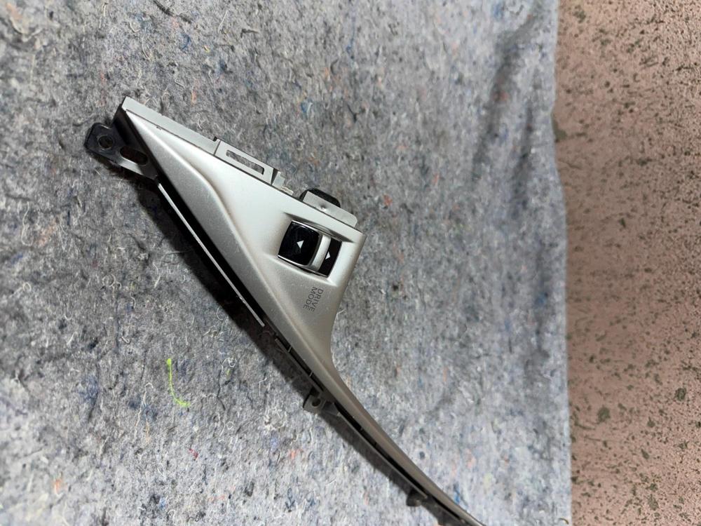 2021-2024 Infiniti Q50 Front Center Console Trim Cover OEM 969B64GF0A – photo 3