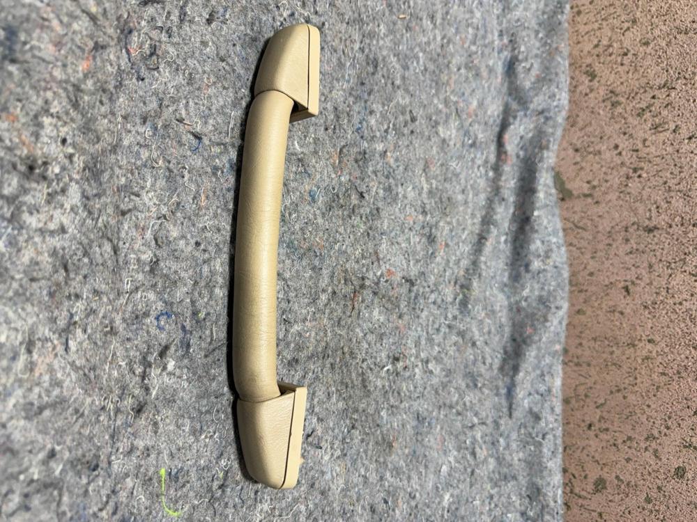 1998-2001 Lexus GS300 Gs 300 Rear Left Driver Roof Interior Grab Grip Handle OEM – photo 4