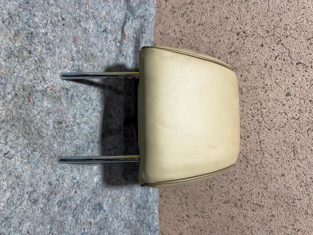 01-05 Lexus IS300 Front Row Seat Tan Beige Headrest Head Rest Left or Right OEM – photo 4