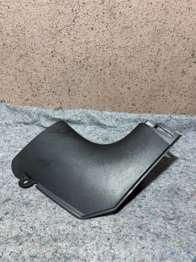 2011-2017 Jeep Compass RH Passenger Side Kick Panel Black OEM – photo 1