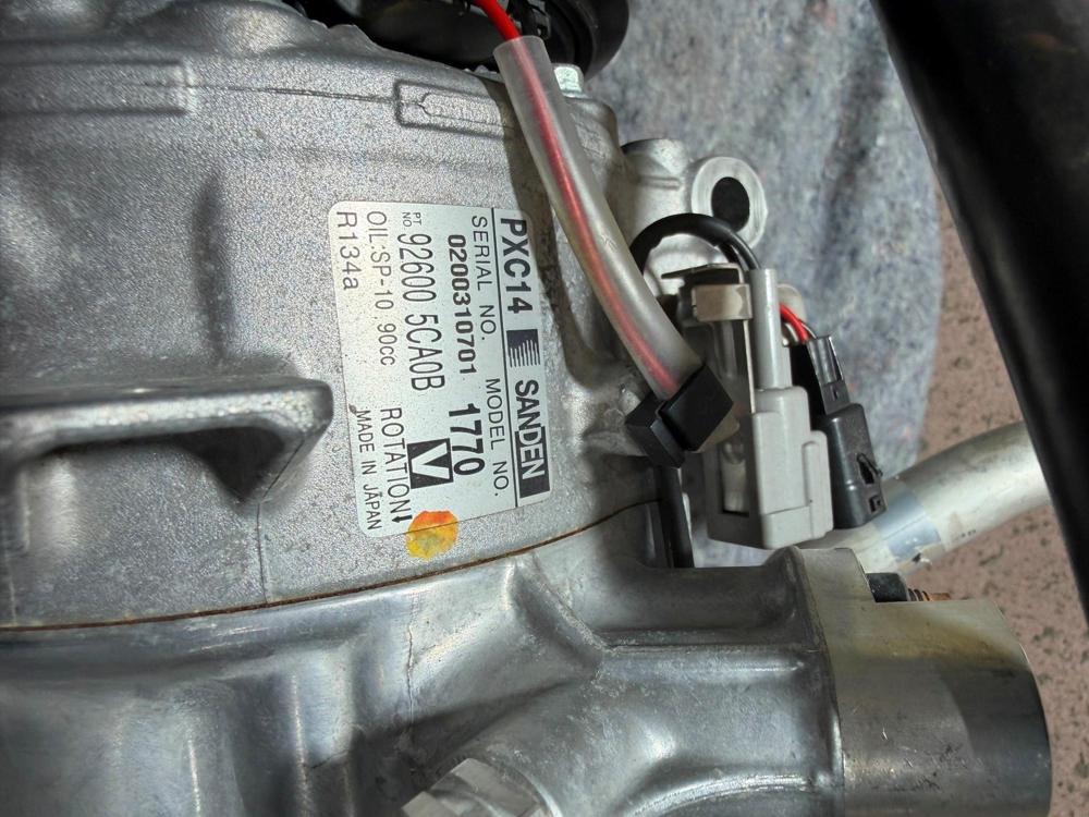 2017-22 Infiniti Q60 Q50 AC Air Condtioning Compressor & Clutch OEM – photo 4
